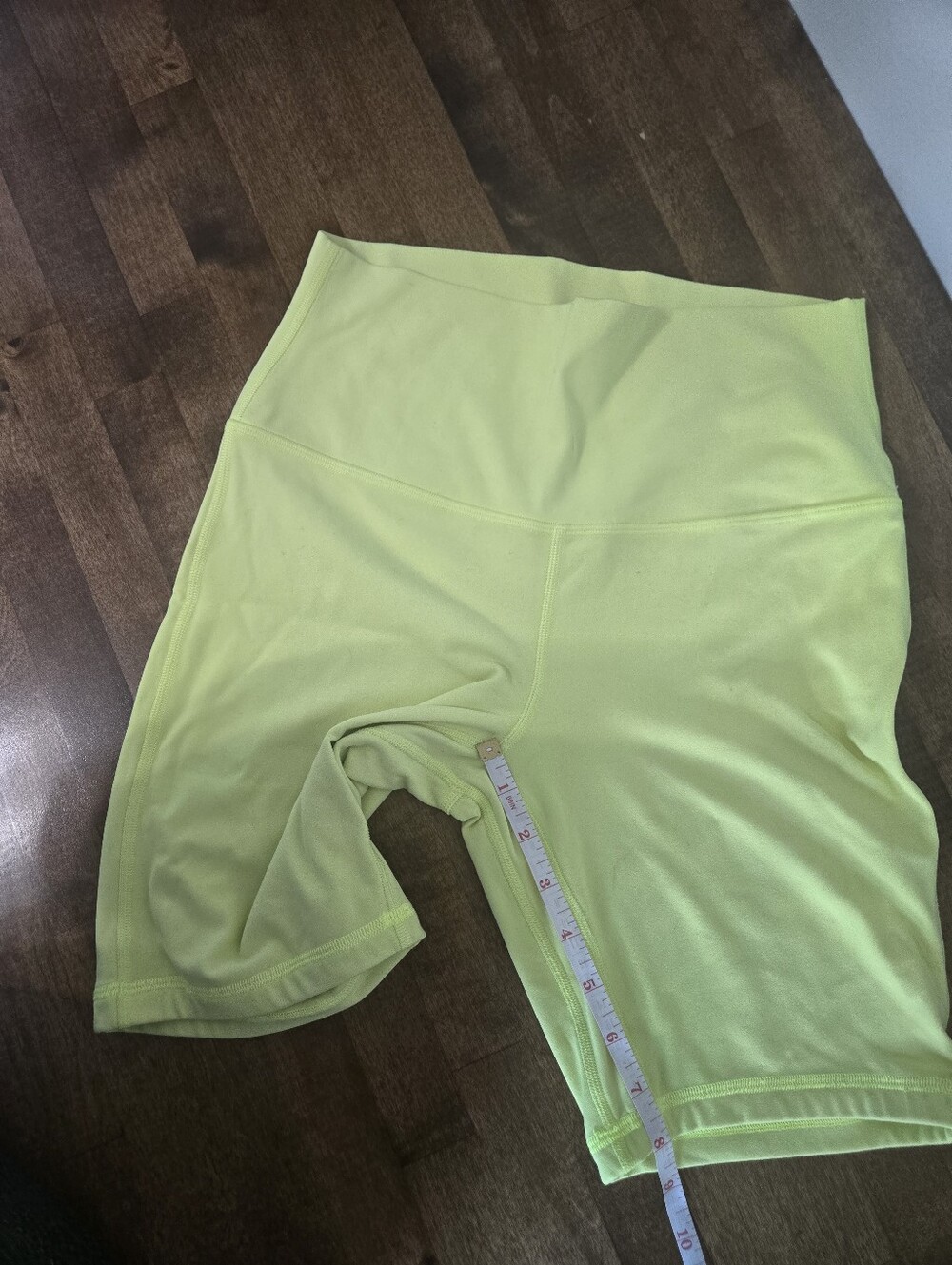 Lululemon Electric Lemon Align 8" Inseam Shorts *originally pants per dotcode 8 - Picture 7 of 8